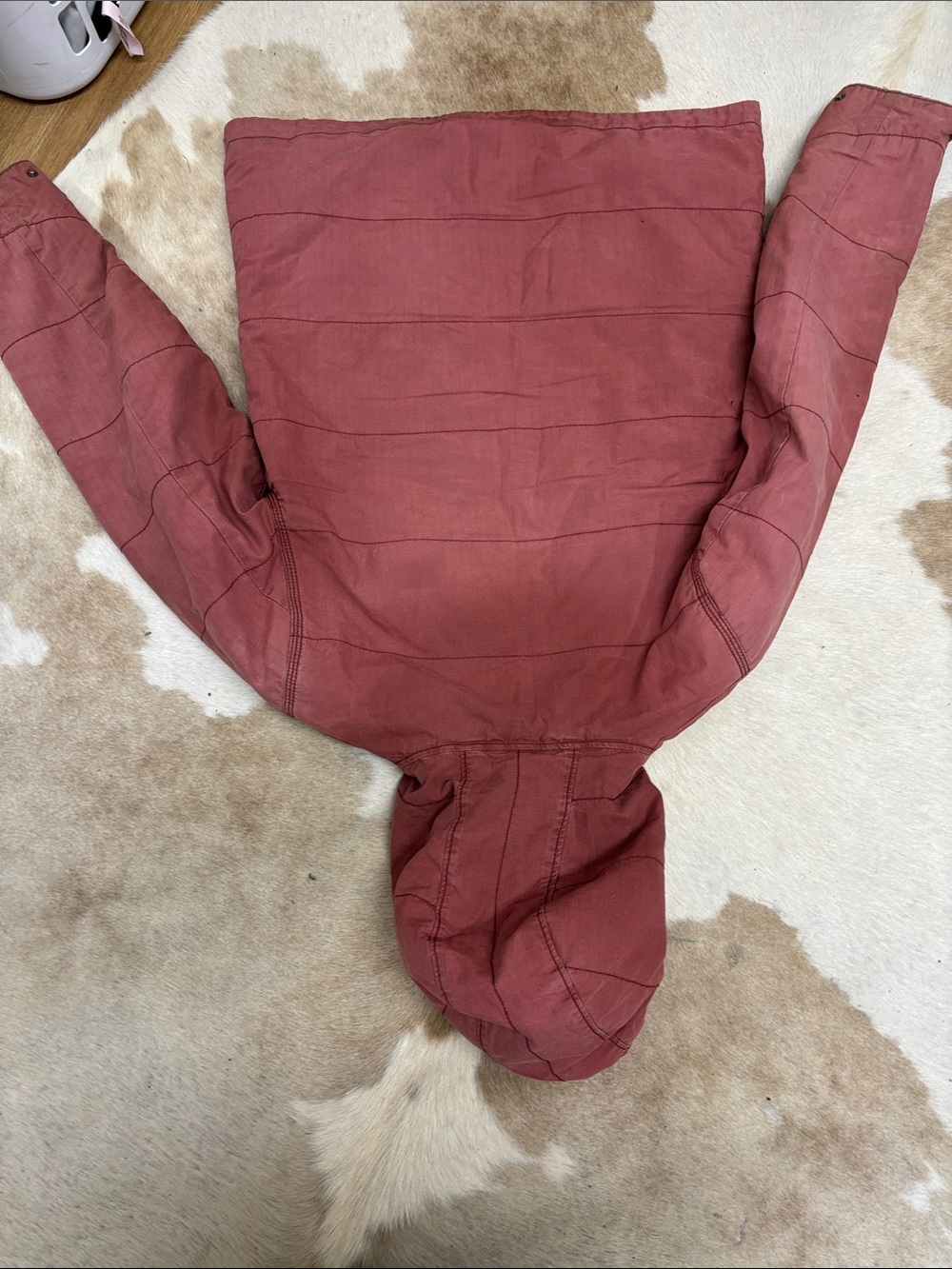 Vintage Carhartt Rust Red Hooded Puffer Jacket - Picture 5 of 5